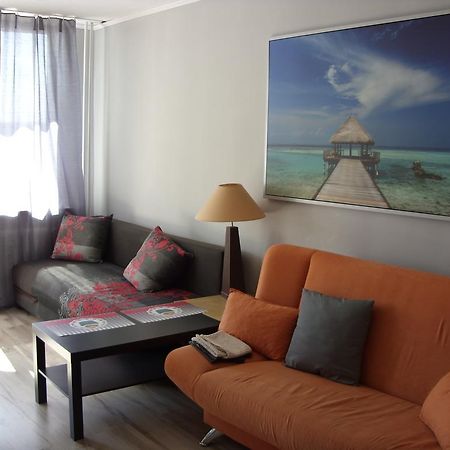 Ferienwohnung Apartament Obroncow Wybrzeza Danzig Zimmer foto