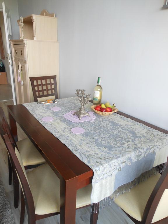 Ferienwohnung Apartament Obroncow Wybrzeza Danzig Zimmer foto