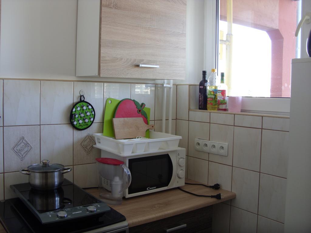 Ferienwohnung Apartament Obroncow Wybrzeza Danzig Zimmer foto